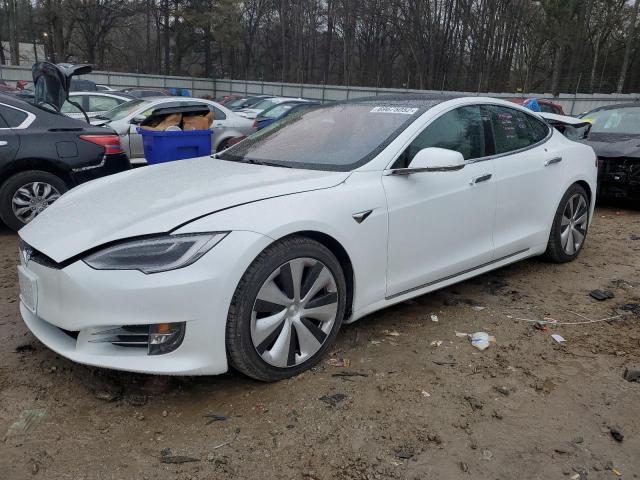 Tesla Model s (2020)