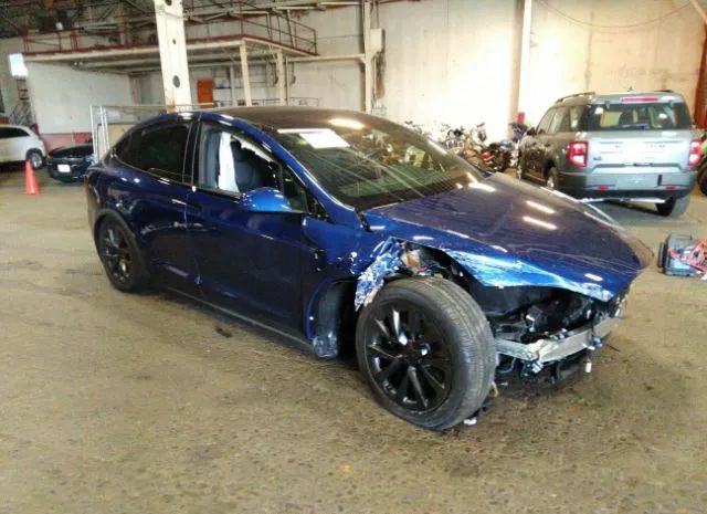 Tesla Model x (2022)