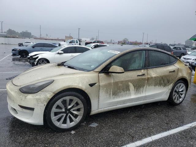 Tesla Model 3 (2022)