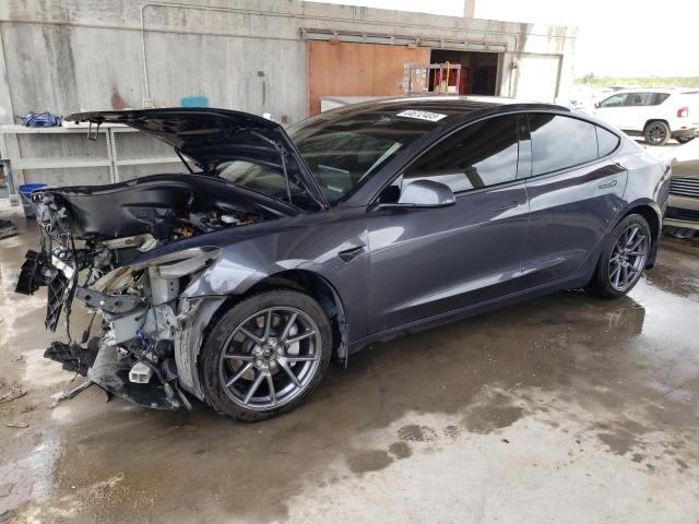 Tesla Model 3 (2022)