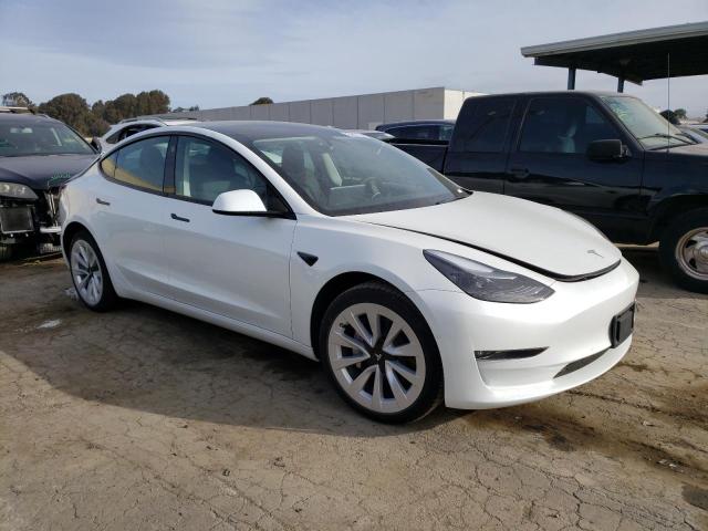 Tesla Model 3 (2022)