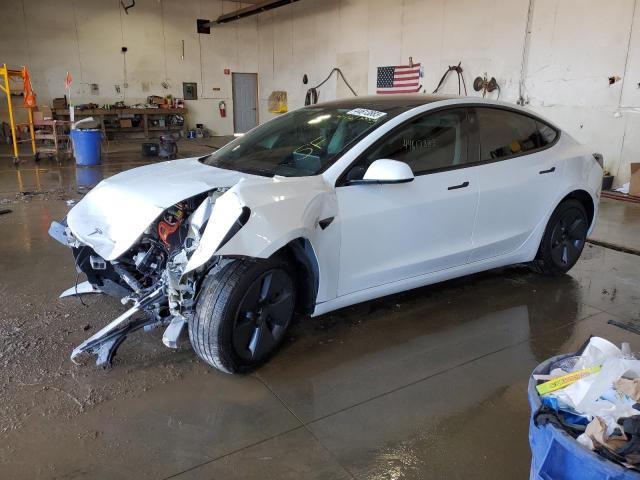 Tesla Model 3 (2022)