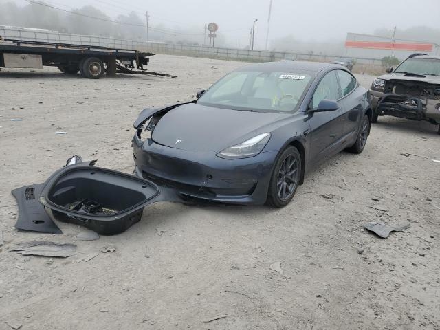 Tesla Model 3 (2022)