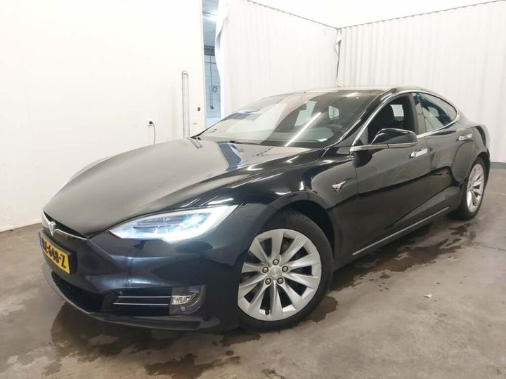 Tesla Model (2018)
