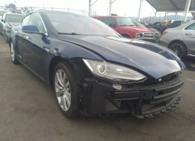 Tesla Model s (2015)