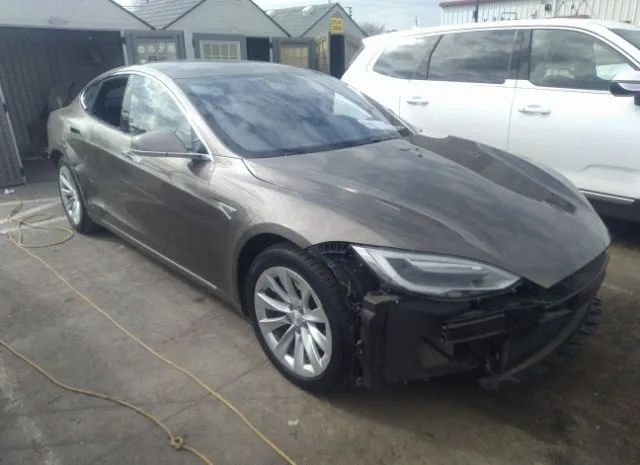 Tesla Model s (2016)