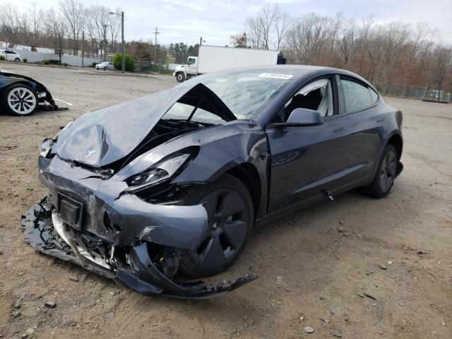 Tesla Model 3 (2022)