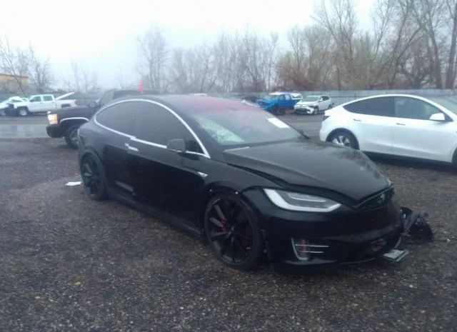 Tesla Model x (2016)