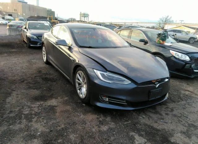 Tesla Model s (2017)