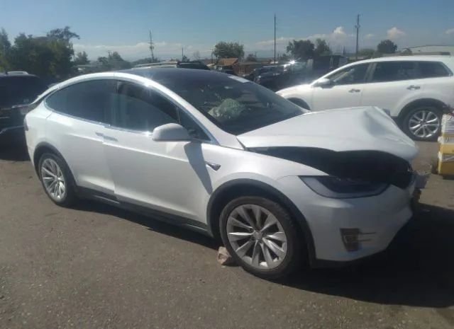 Tesla Model x (2017)