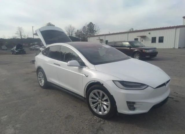 Tesla Model x (2017)