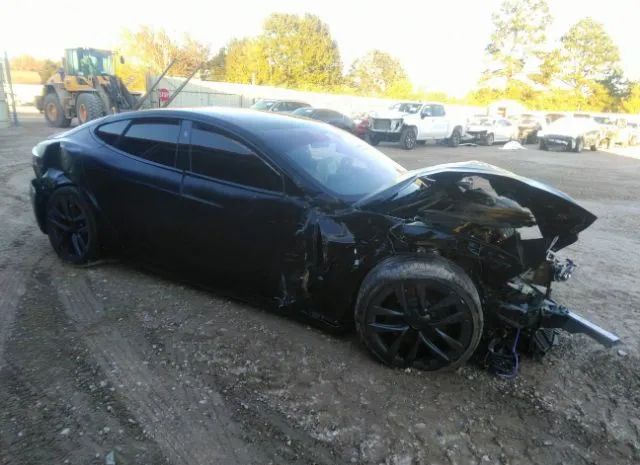 Tesla Model s (2021)