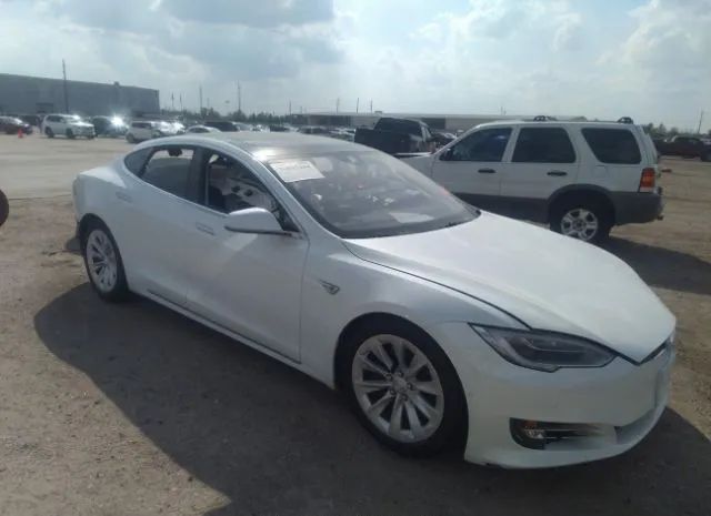 Tesla Model s (2016)