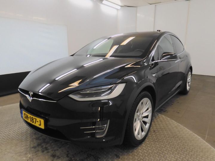 Tesla Model x (2018)
