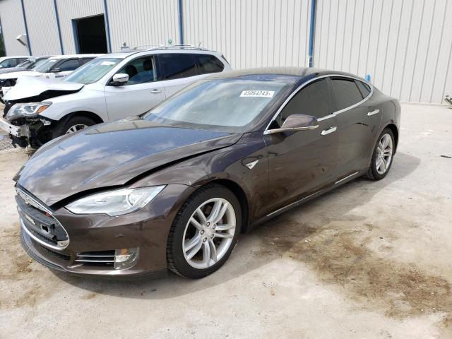 Tesla Model s (2013)