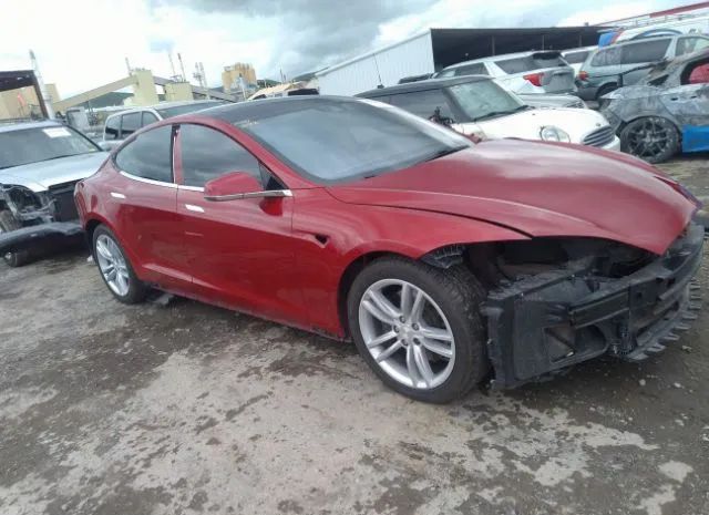 Tesla Model s (2015)