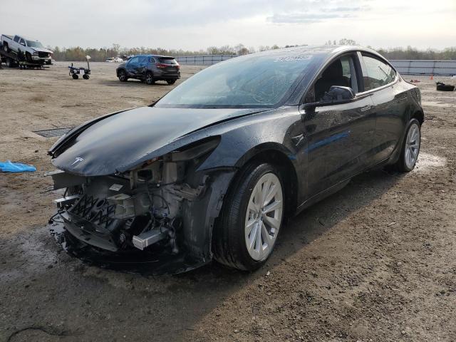 Tesla Model 3 (2022)