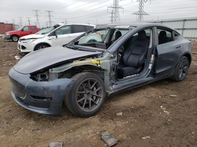 Tesla Model 3 (2022)
