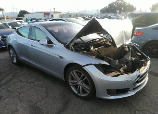 Tesla Model s (2015)