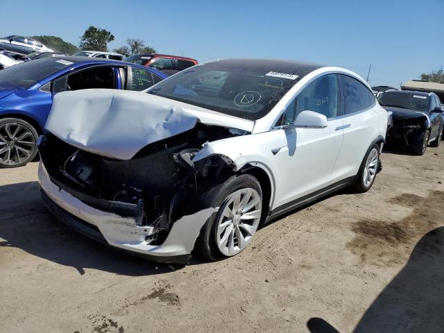 Tesla Model x (2020)