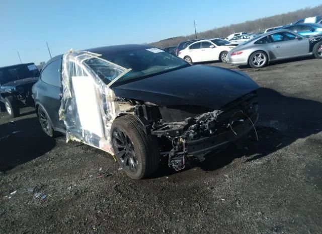 Tesla Model x (2020)