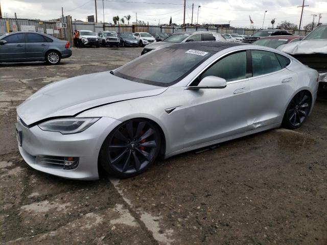 Tesla Model s (2017)