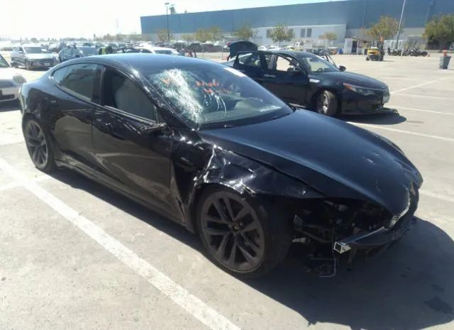 Tesla Model s (2021)