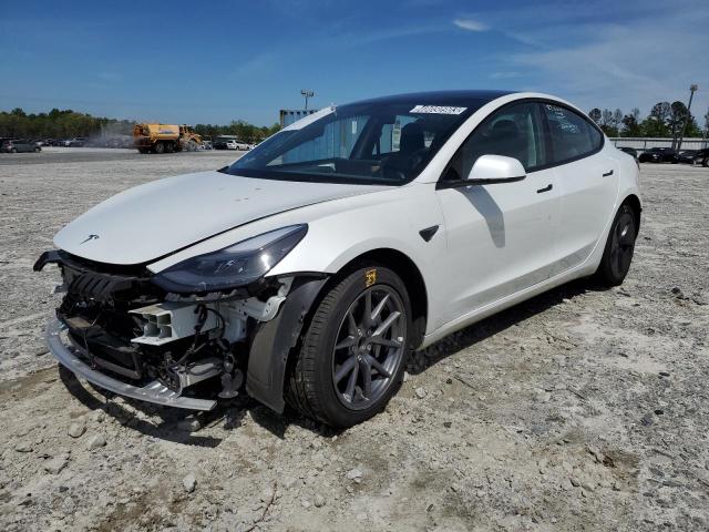 Tesla Model 3 (2022)