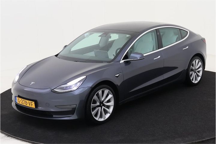 Tesla Model (2019)
