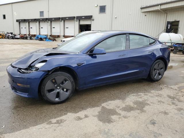 Tesla Model 3 (2022)