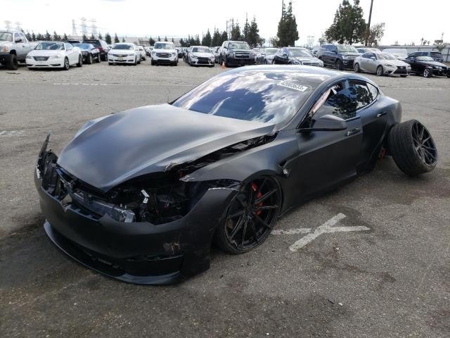 Tesla Model s (2021)
