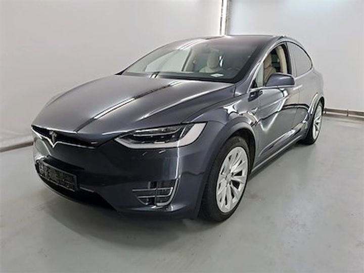 Tesla Model x (2018)