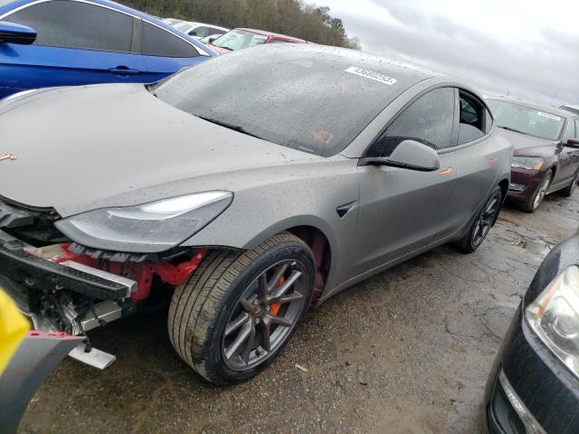 Tesla Model 3 (2022)