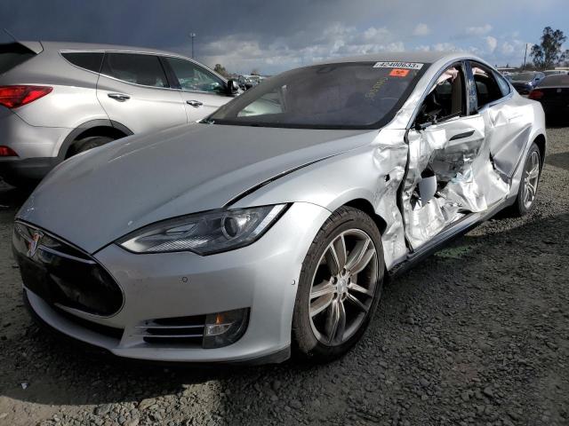 Tesla Model s (2014)