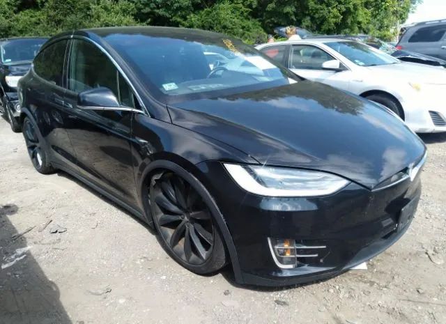 Tesla Model x (2016)
