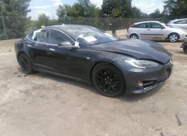 Tesla Model s (2017)