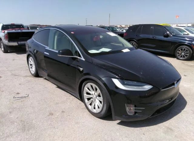 Tesla Model x (2017)