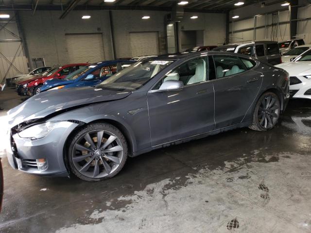 Tesla Model s (2013)