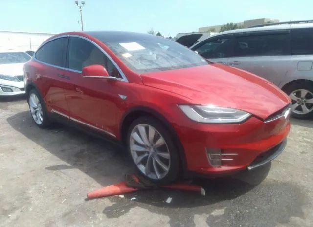 Tesla Model x (2016)