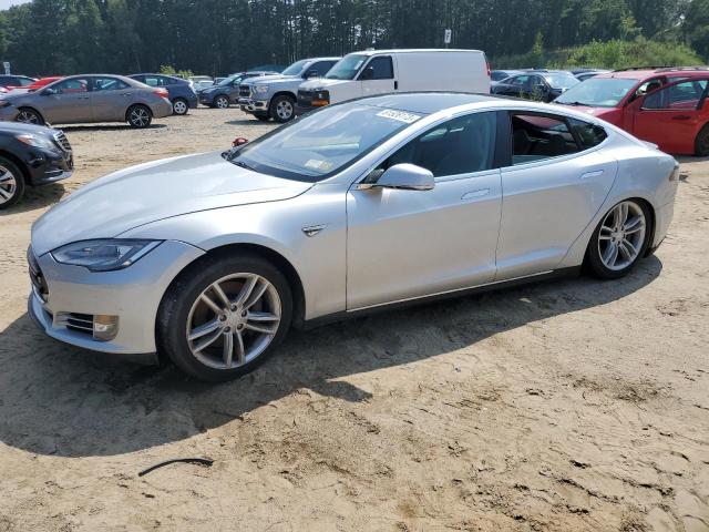 Tesla Model s (2013)