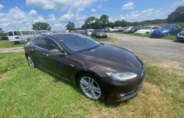 Tesla Model s (2013)