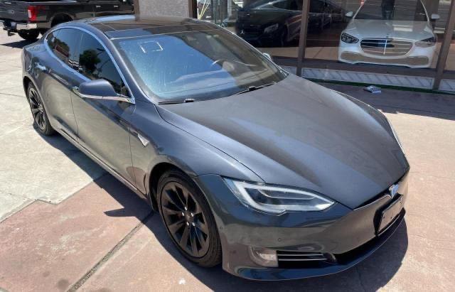Tesla Model s (2016)