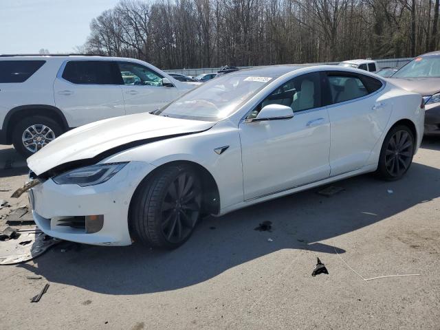 Tesla Model s (2017)