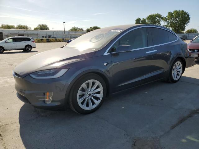 Tesla Model x (2017)