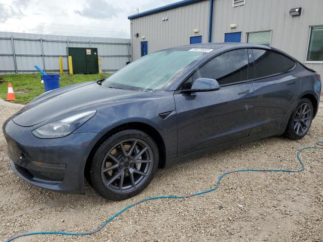 Tesla Model 3 (2021)