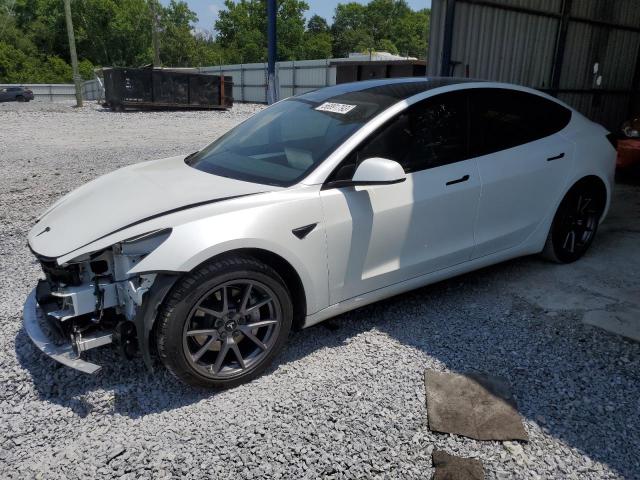 Tesla Model 3 (2021)