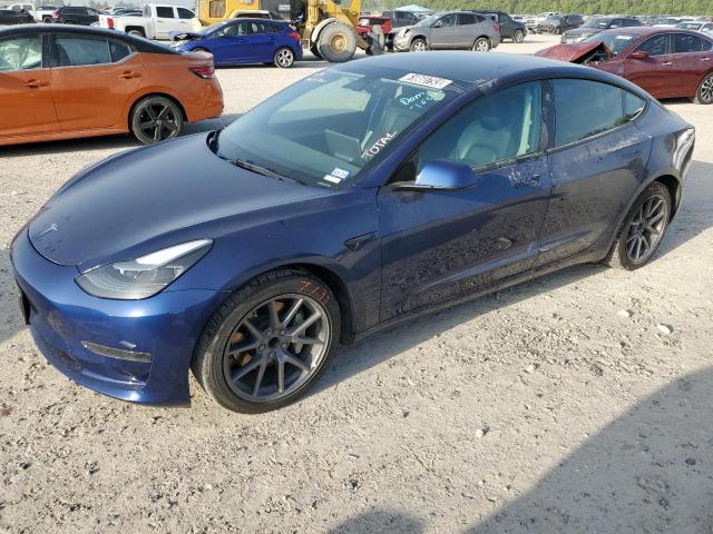 Tesla Model 3 (2022)