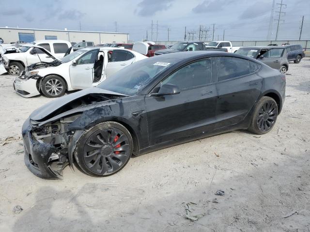 Tesla Model 3 (2022)