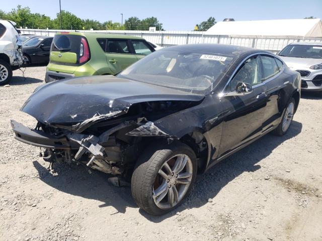 Tesla Model s (2014)
