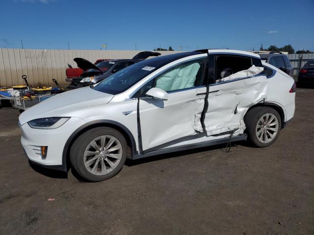 Tesla Model x (2016)